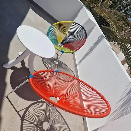 Apartahotel Hoy Caleta 3*